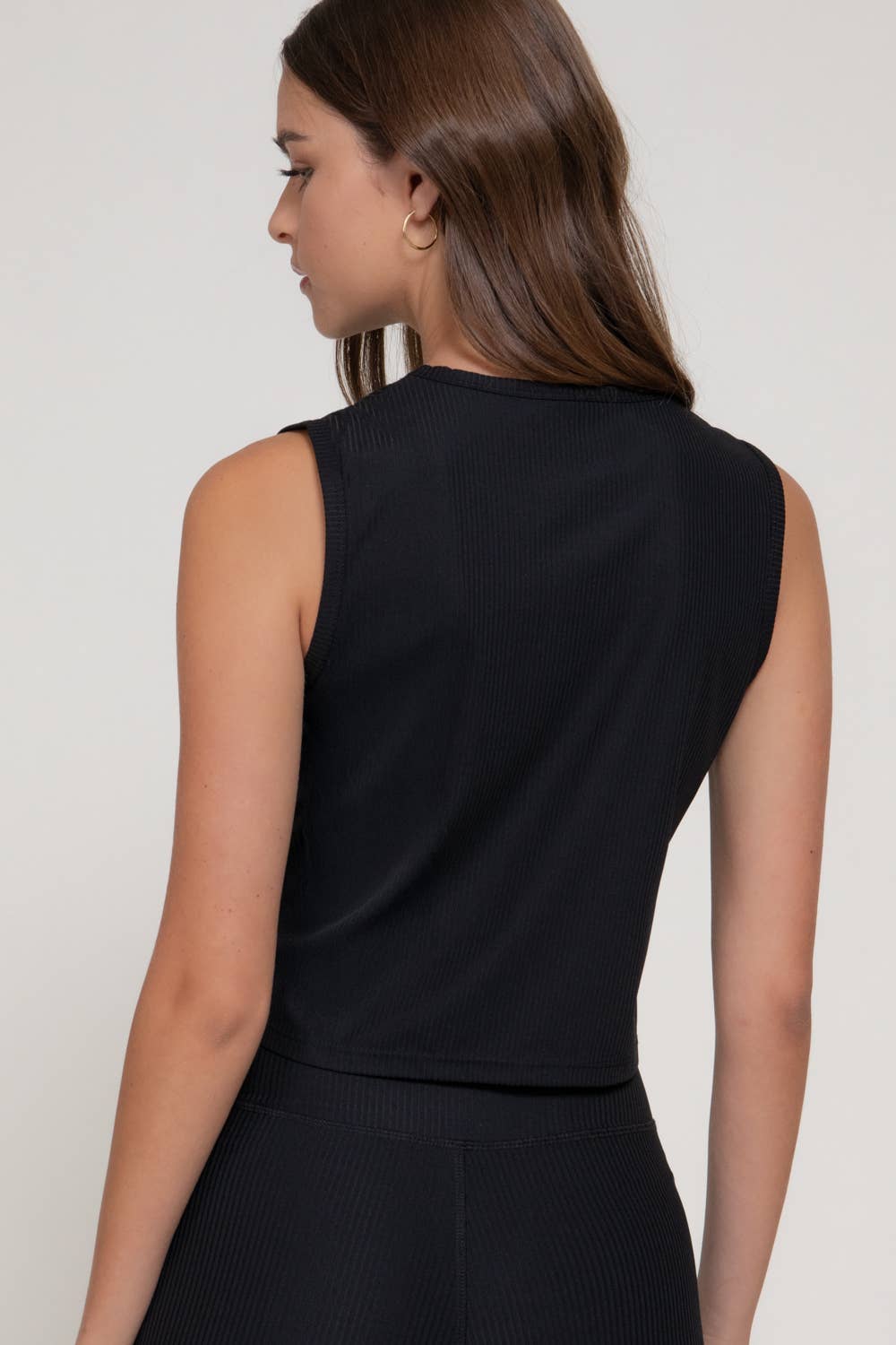 Sleeveless Round Neck Ribbed Workout Top with Side Slit