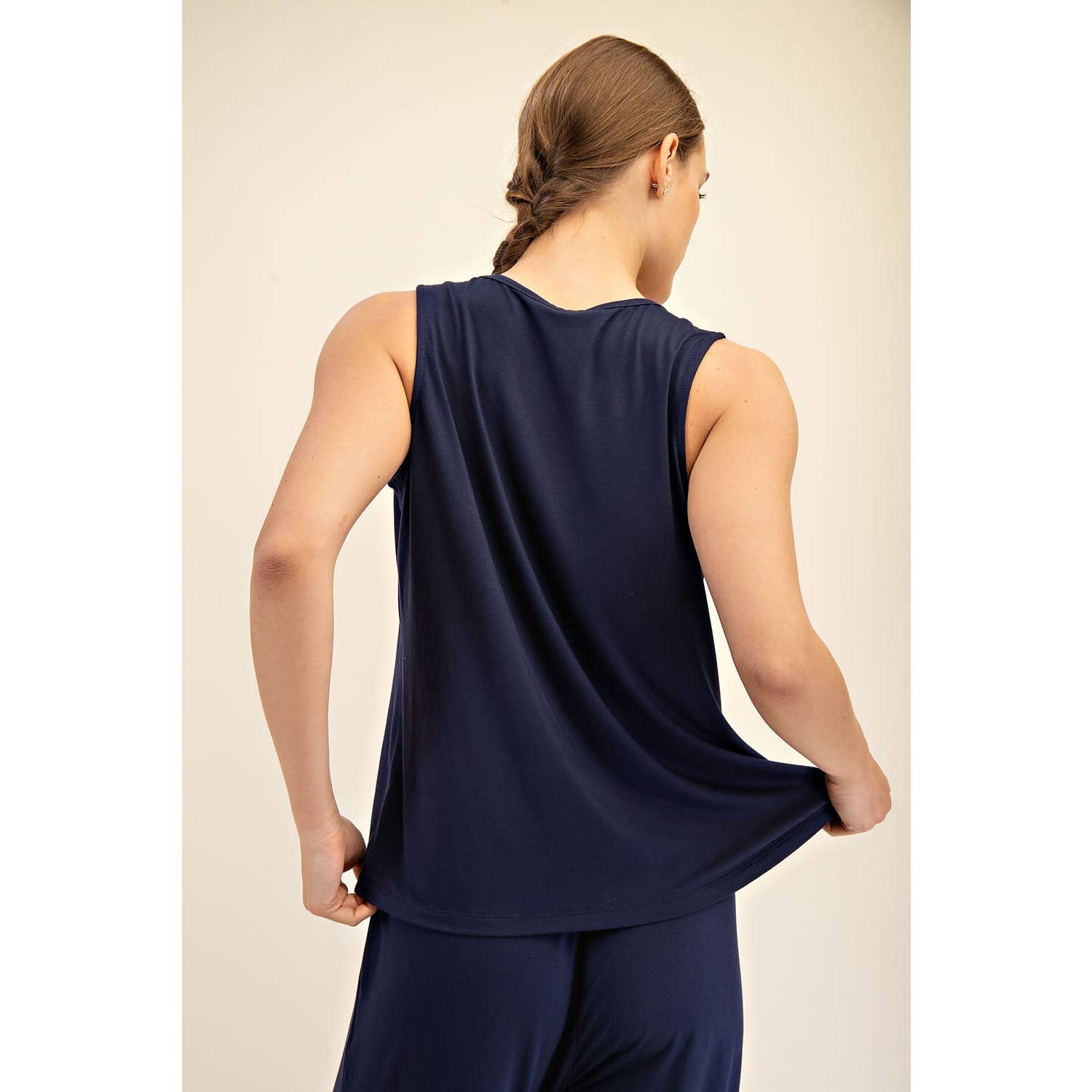 ELN Essential Tank